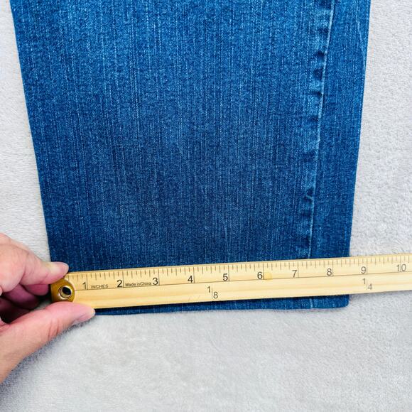 VTG NYDJ Jeans Womens 18 Med Wash Blue Denim Marilyn Straight High Rise USA Made - Picture 11 of 13
